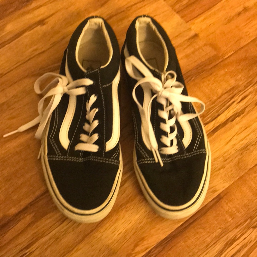 Vans black and white womans 7